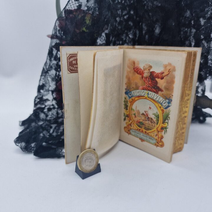 Libro di Preghiere Antico Oficio Divino, Laplace e Sanchez, Copertina Celluloide Intagliata, Fermaglio Argento, Tagli Dorati