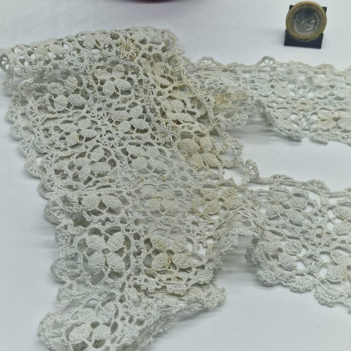 Antike Gehäkelte Spitze Passe für Nachthemd, Handgemachte Baumwollspitze Mieder, Größe S-M, Vintage Nähen Handarbeit