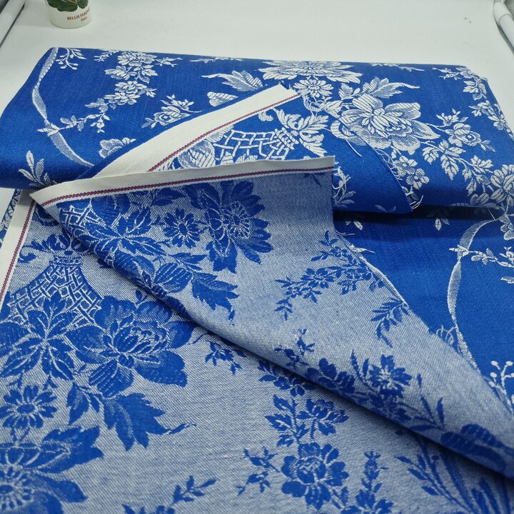 Midden-eeuwse Spaanse Damast Stof Blauw Bloemenmand Patroon 120cm Breed per Meter