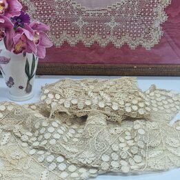 Fragmentos de Encaje de Filete Hecho a Mano Siglo XIX Mangas y Panel 100x22cm Malla Bordada para Restauracion y Coleccion de Te…