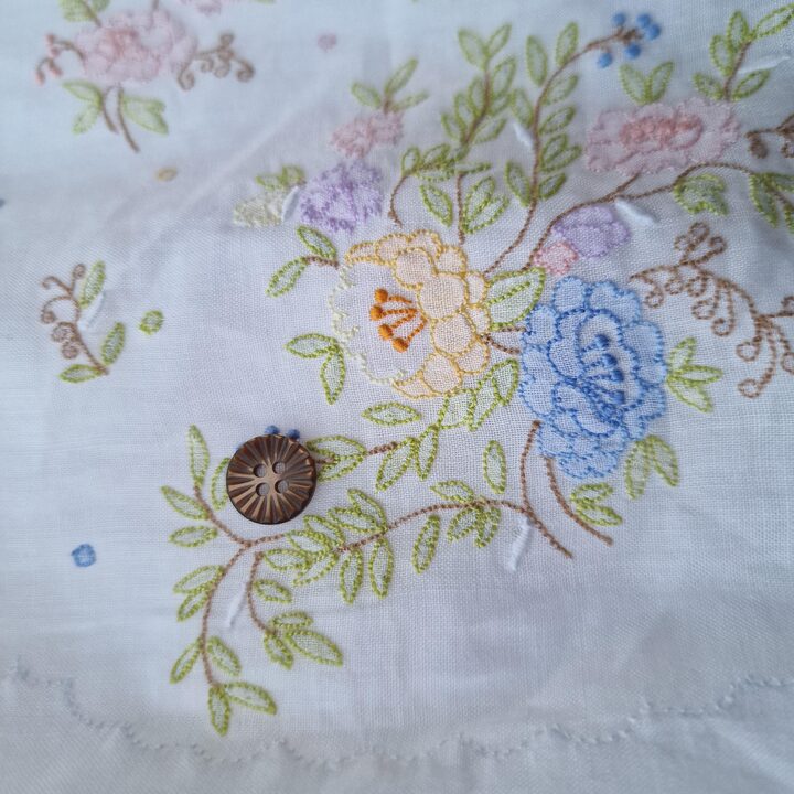ヴィンテージ バチスト ベッドリネン セット 手刺繍 モノグラムMC ヴィヴィアンレース シーツ 枕カバー2枚 花嫁道具 1930年代