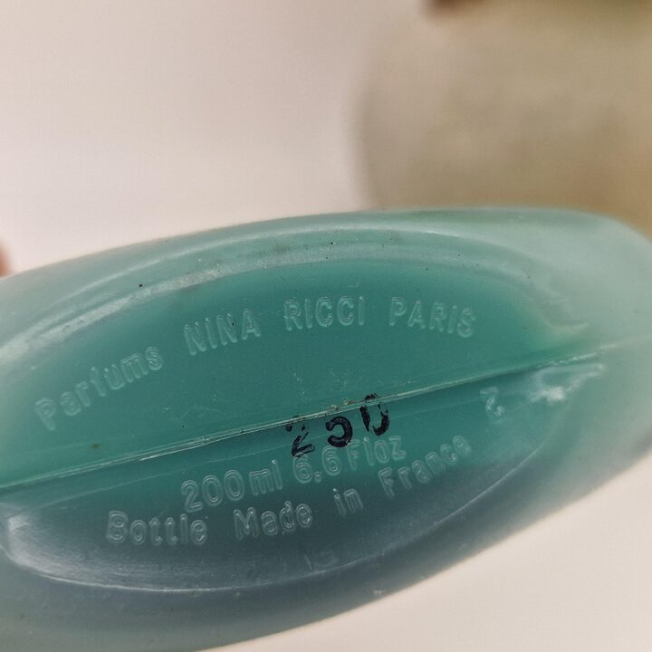 Vintage Nina Ricci L'Air du Temps Set, 100ml Eau de Toilette Lalique Fles en 200ml Schuimbad Bain Moussant, Jaren 1980