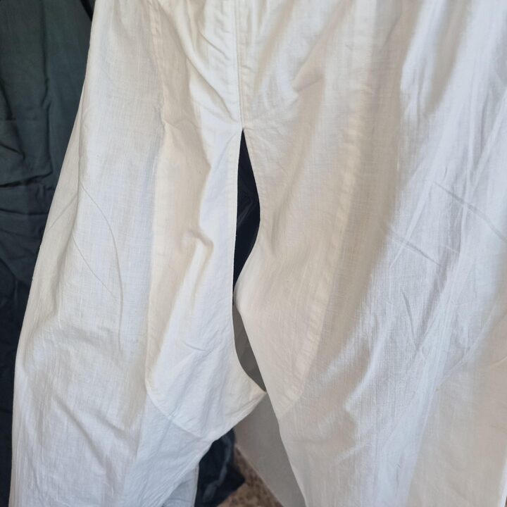 Wiktorianskie Pantalony Rozciecie, Antyczny XIX Wiek Bialy Len Bawelna Wyprawa, Monogram M Wiazane z Tylu, Rozmiar L XL Pas 82…