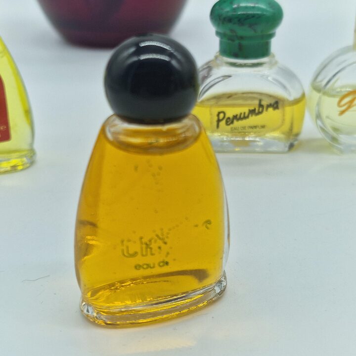 Lotto di 5 Profumi in Miniatura, Collezione di Fragranze Vintage Italiane B Creation, Cry, Penumbra, Gelosia e Confessions, Ann…