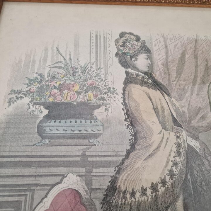 Zabytkowa rycina mody wloskiej La Moda Mediolan, kolorowana litografia stroju wiktorianskiego, oprawiony obraz z 1879 r do gabi…