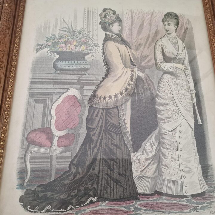 Zabytkowa rycina mody wloskiej La Moda Mediolan, kolorowana litografia stroju wiktorianskiego, oprawiony obraz z 1879 r do gabi…