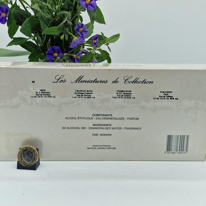 Conjunto Vintage de 4 Miniaturas de Perfume Francês First Class Paris