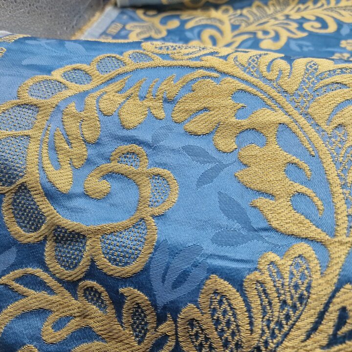 Valencian Silk "Seda Estrecha" Sky Blue & Gold Damask - 100% Silk Jacquard Fabric - 55cm Wide - For Liturgical Vestments, Histo…