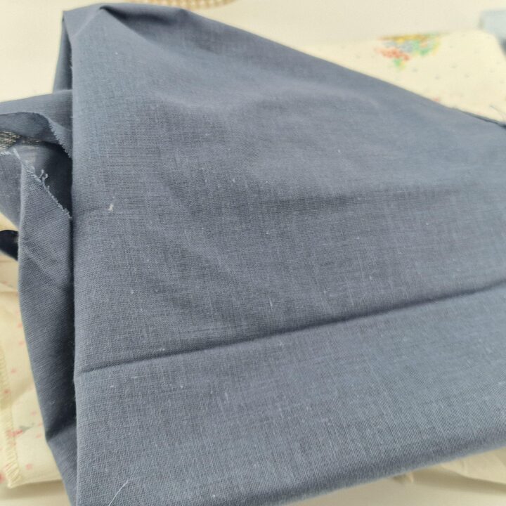 Vintage Stoffen Restanten Pakket - 10+ Bloem- en Katoenresten - Jaren '70 Naaien & Quilten Destash Lot - Diverse Maten