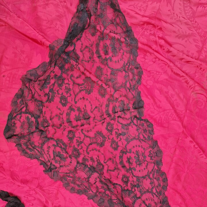 Set of 3 Black Lace Mantillas, Antique Spanish Veils Chantilly Style Church Head Coverings for Restoration, Catholic Traditiona…