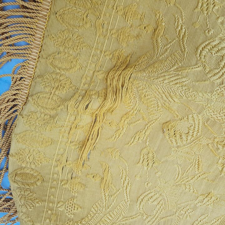 Antyczna Narzuta Żakardowa, Vintage Złoto-Żółta Kapa na Łóżko, Klasyczny Wzór Damaszkowy, 220x240 cm, Początek XX Wieku