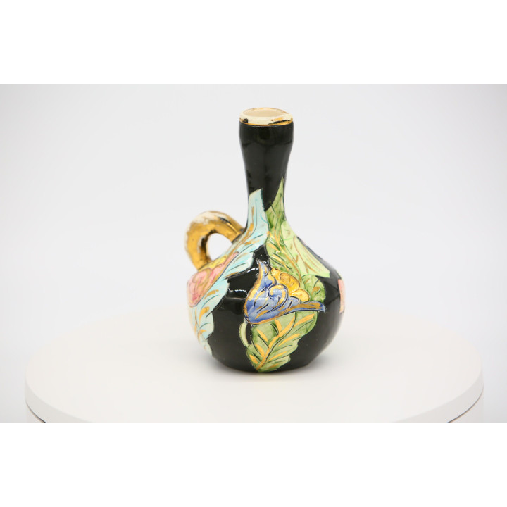 Jarra de cerámica vidriada floral (1930)