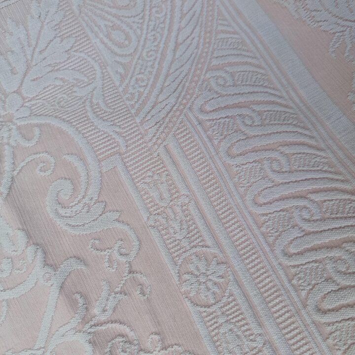 ヴィンテージ ジャカード ベッドスプレッド, ピンク ダマスク カバーレット フリンジ付, ネオクラシック柄, 190x240 cm, 1940年代