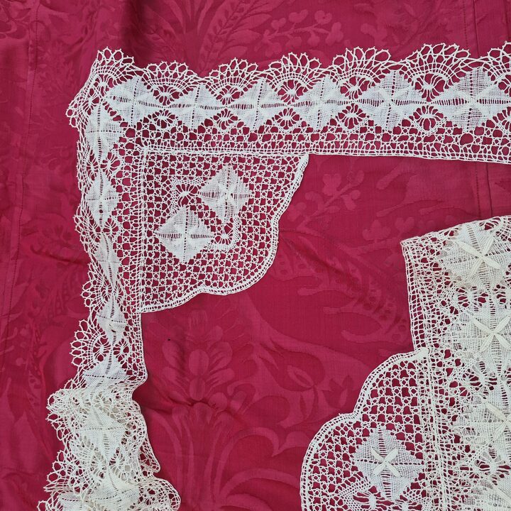 Recznie robiona koronka klockowa komplet na przescieradlo 200cm i poduszke 45cm zabytkowa koronka bawelniana do szycia