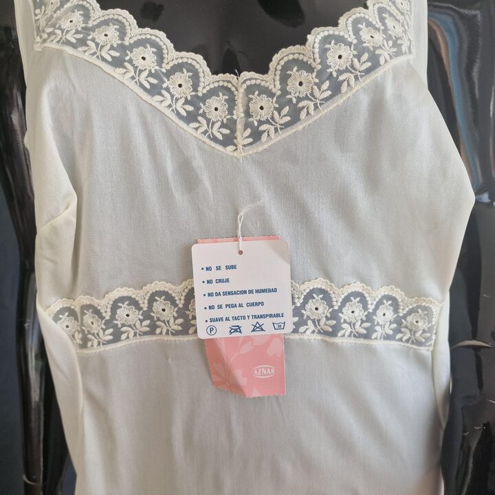 Vintage Wollen Jas Overjas Aquascutum Jaren 1980 Beige Wol en Kasjmier Mix Raglanmouwen Klassieke Pasvorm Maat 8 Past L XL