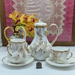 Antikes europäisches Porzellan Kaffeeservice, 5 teilig mit Spiralrelief und Vergoldung, Belle Epoque Geschirr um 1900