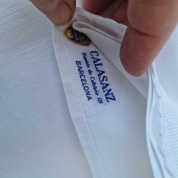 Komplet Pościeli lnianej Vintage, Prześcieradło i Poszewka Calasanz Barcelona z Haftem Ręcznym, Monogram J, Pościel Hiszpańska,…