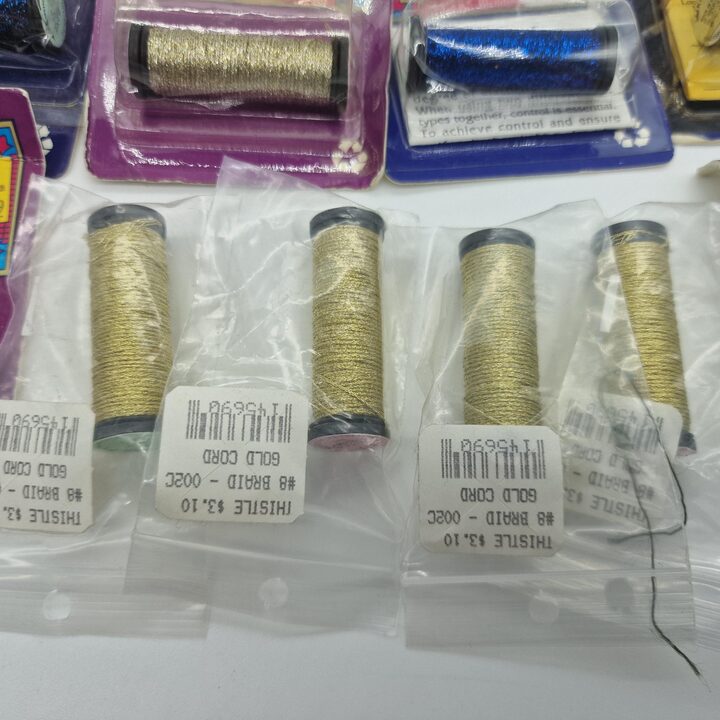 Lote de 10 Hilos de Bordar Metalizados Vintage Kreinik Balger - Oro y Plata y Azul Real - Filamento de Mezcla y Trenza No. 8