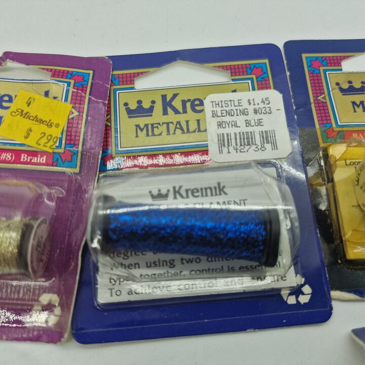 Lote de 10 Hilos de Bordar Metalizados Vintage Kreinik Balger - Oro y Plata y Azul Real - Filamento de Mezcla y Trenza No. 8