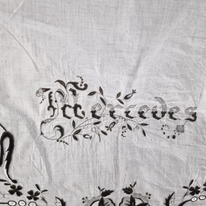 Antique Bed Linen Set Mercedes Monogram Handmade Bobbin Lace 1900s