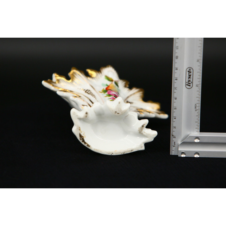 Vase Éventail en Porcelaine Vintage 1950