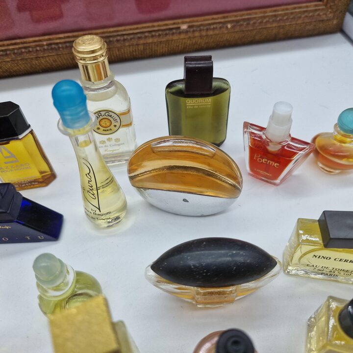 Лот из 40 Винтажных Миниатюр Парфюмерии - Коллекция 90х - Chanel, Lancôme, Fendi, Hugo Boss, Worth - Редкие Пробники