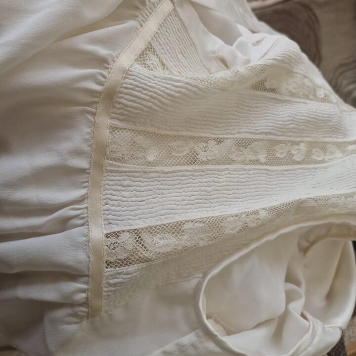 Vintage Nightgown Sleepwear Custom Atelier 1960s Cream Silk Pintucks and Lace Romantic Ruffled Nightdress Size S M 115cm