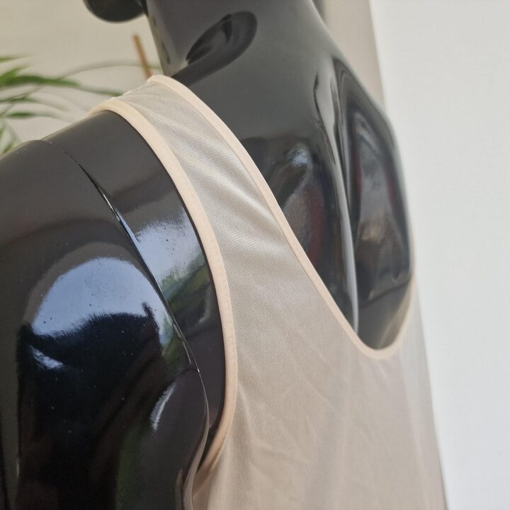 Halka Vintage Pod Sukienke Estil Daba 1980 Kremowa Poliamid Koronka Dekolt Dol Rozmiar 6 M Deadstock Nowa Hiszpania