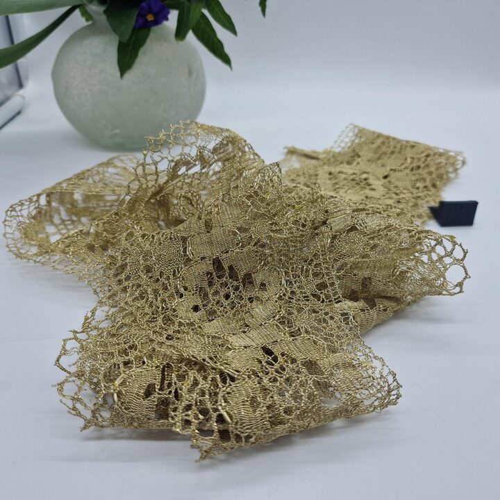 Conjunto de Renda Metálica Dourada Vintage - Meados do Século XX - 2.4 Metros - 8cm Largura