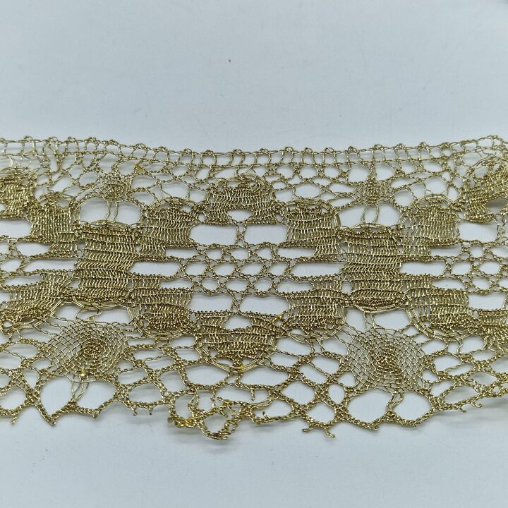 Vintage Gold Metallspitze Set - Mitte 20. Jahrhundert - 2.4 Meter - 8cm Breit
