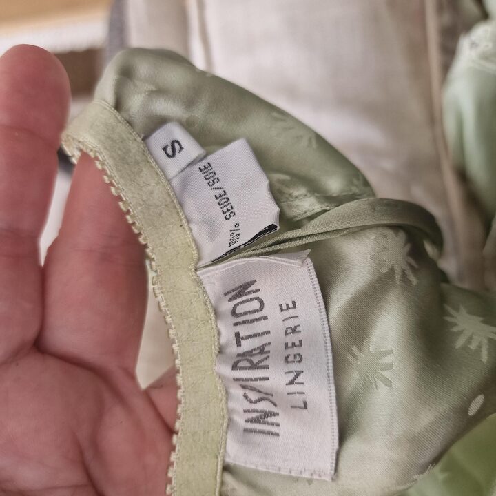 Komplet bielizny Inspiration Lingerie, lata 1980., jedwab szałwiowy z koronką i szortami, Rozmiar S