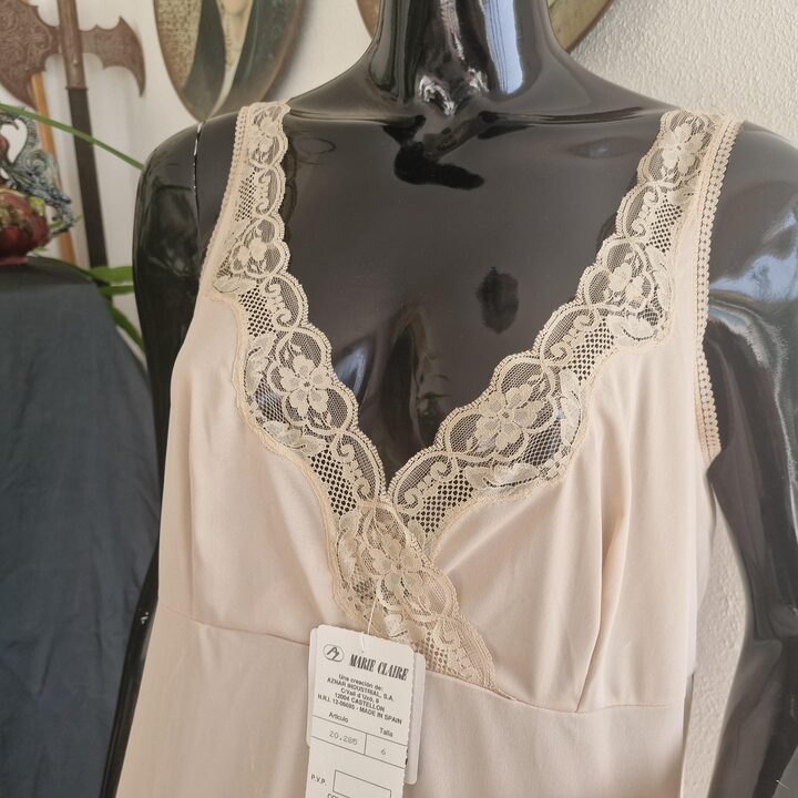 Vintage Slip Dress Undergarment Marie Claire 1980s Beige Polyamide Anti Static Lace Trim Spain Talla 6 Large L XL