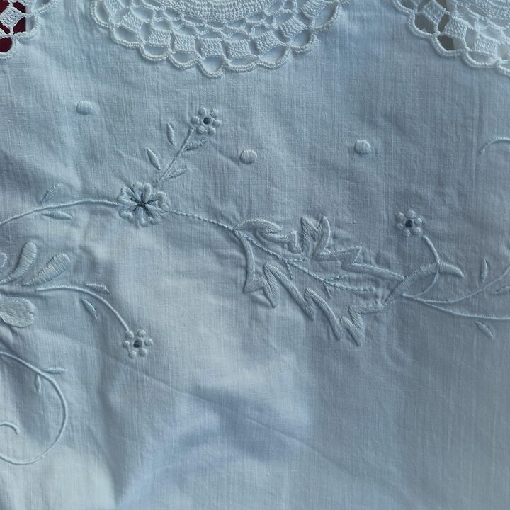 Conjunto de Lencol e Fronha de Algodao Vintage, Renda de Croche e Bordado de Monograma, Decada de 1960