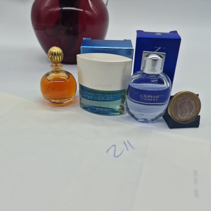 Lote de 3 Perfumes em Miniatura, Coleção de Fragrâncias Lanvin Arpège, Oxygène e L'Homme com Caixas, Década de 1990, Excelente…