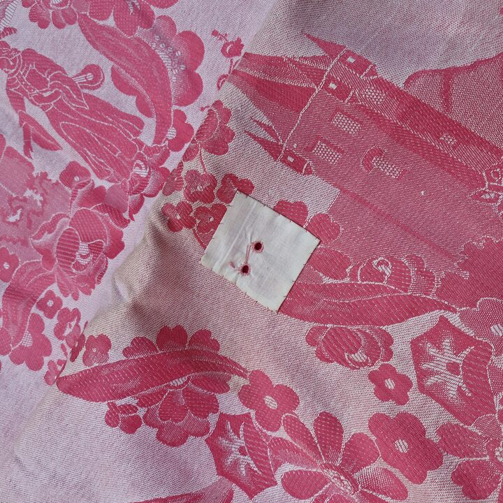 Tessuto Jacquard Spagnolo Vintage, Damasco Rosa Motivo Castello Medievale, 440x140 cm, Materiale Tappezzeria Coprimaterasso Ann…