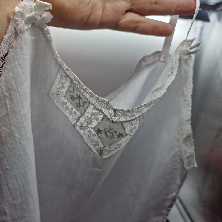 Completo intimo vintage da bambina, canotta e mutandine in batista di cotone 1930, prima comunione, 7-8 anni, petto 66 cm