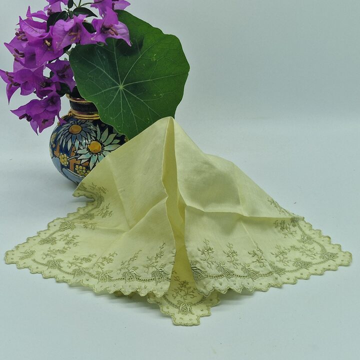 Vintage Silk Handkerchief - Pale Lime / Chartreuse Green - Scalloped Edge - Unused Deadstock - 30x30cm - Sheer Spring Green Poc…