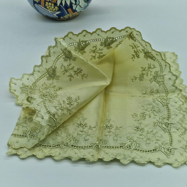 Vintage Silk Handkerchief - Pale Lime / Chartreuse Green - Scalloped Edge - Unused Deadstock - 30x30cm - Sheer Spring Green Poc…