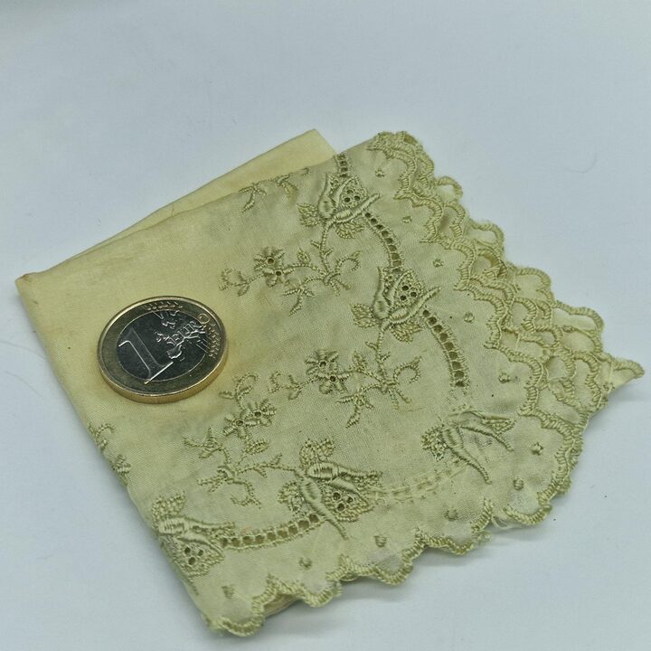 Vintage Silk Handkerchief - Pale Lime / Chartreuse Green - Scalloped Edge - Unused Deadstock - 30x30cm - Sheer Spring Green Poc…