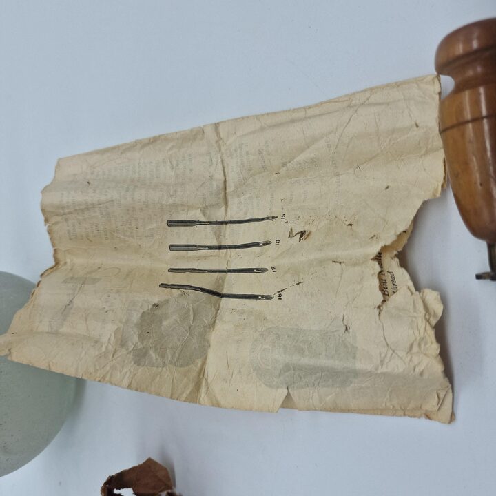 Lesina per Cucire Vintage Newland Patent Gem AWL-U-WANT con Scatola Originale