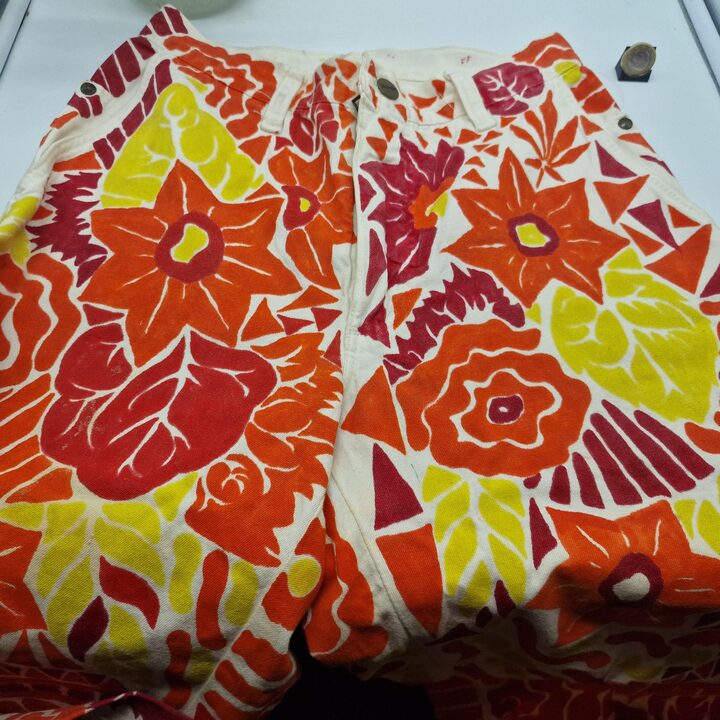 Vintage Wrangler Floral Trousers Made in Spain Blue Bell 1970s Psychedelic Print Cotton Pants