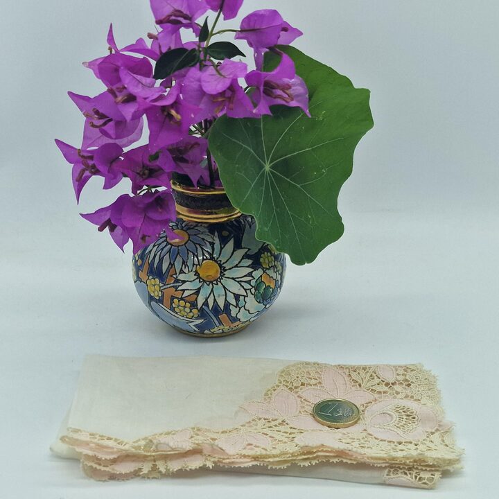 Vintage Style Cotton Handkerchief - Wide Pink & Beige Lace Border - 35x35cm - Romantic Wedding Hankie - New / Unused - Floral L…