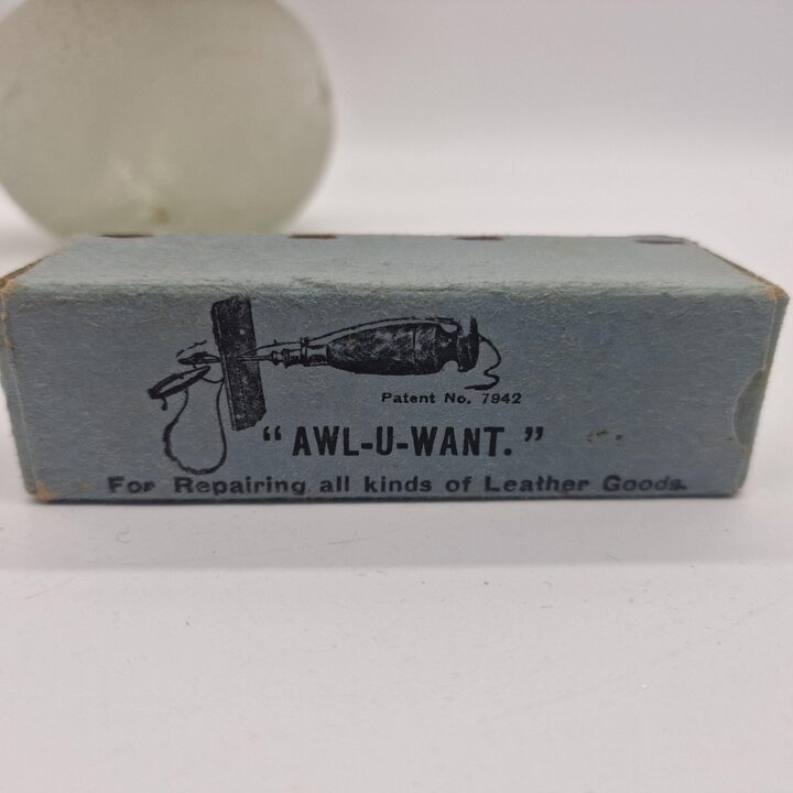 Lesina per Cucire Vintage Newland Patent Gem AWL-U-WANT con Scatola Originale