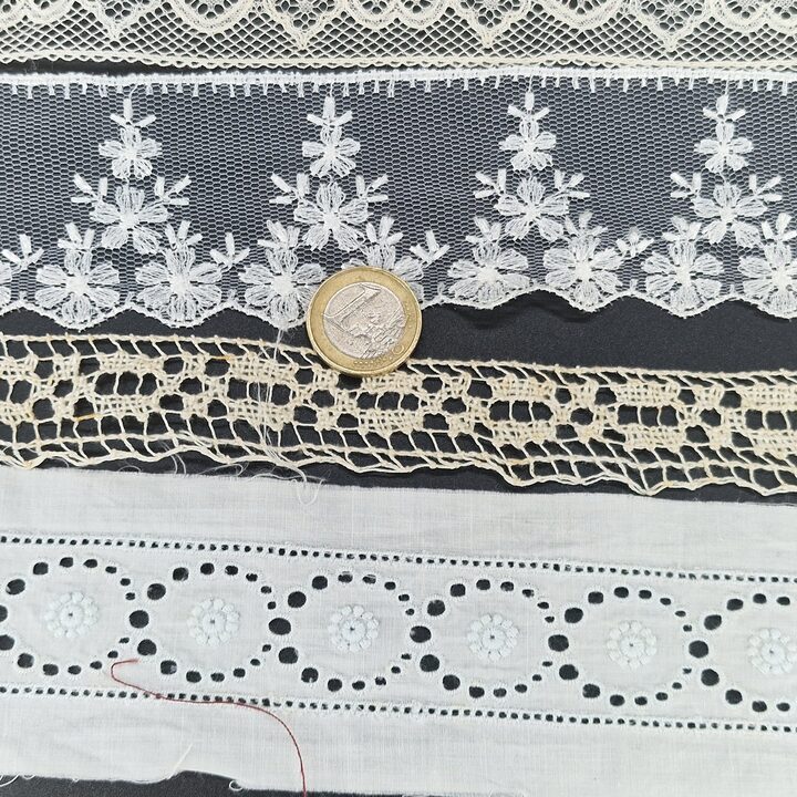 10 Rendas Antigas 1910-1950 - Fragmentos de Seda e Algodão Franceses e Espanhóis para Bonecas - 30 cm cada
