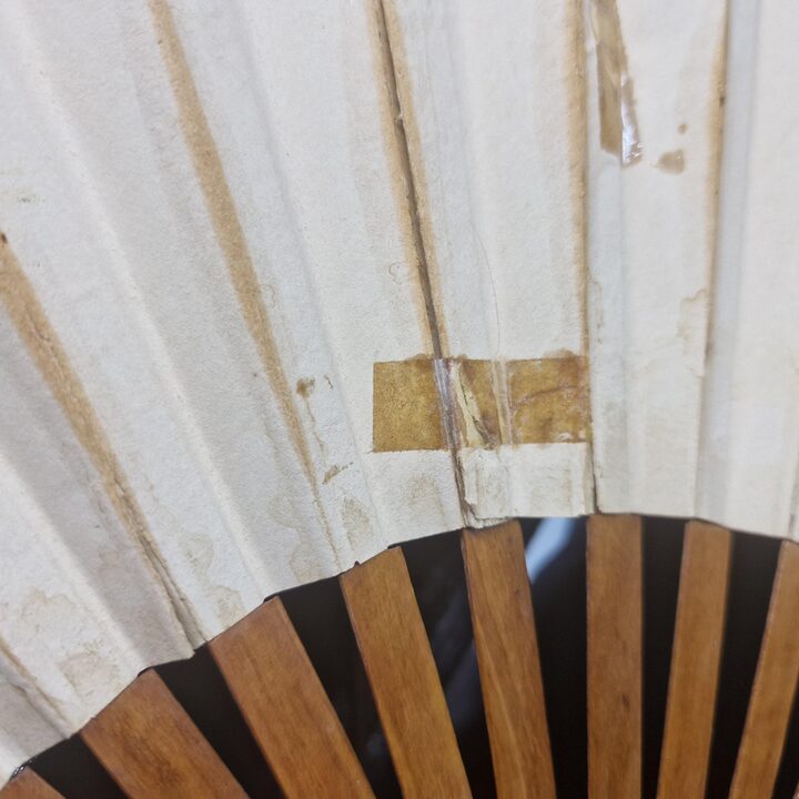 Antique Paper Folding Fan, Hand Fan, Belle Epoque Chromolithograph Scene, Wooden Sticks, 32 cm, Late 19th Century, For Restorat…