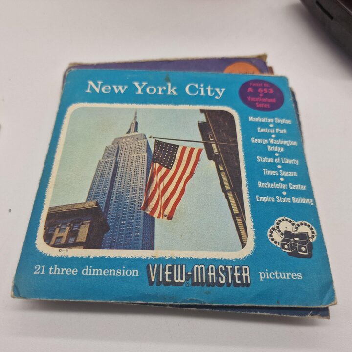 Винтажный стереоскоп View-Master Model C из коричневого бакелита с коробкой - 8 полных наборов дисков и 2 отдельных  - Sawyer's…