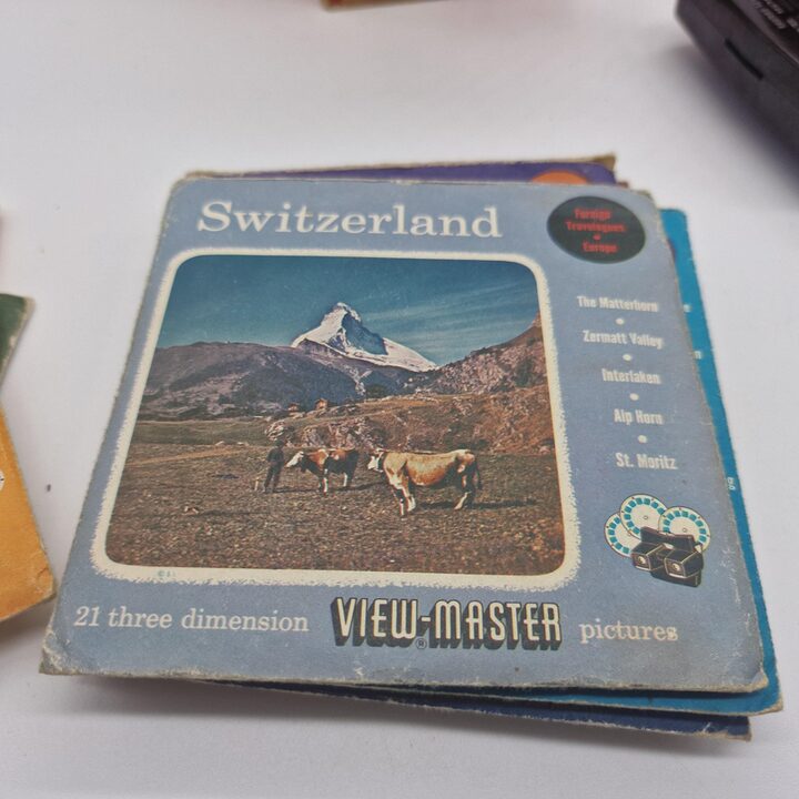 Винтажный стереоскоп View-Master Model C из коричневого бакелита с коробкой - 8 полных наборов дисков и 2 отдельных  - Sawyer's…