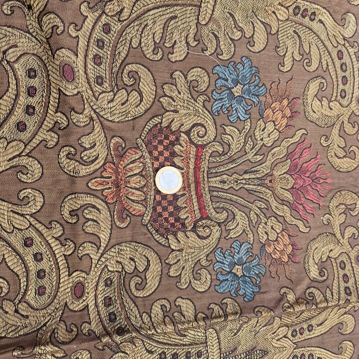 Frammento di Tessuto Jacquard Valenciano Antico, Pannello in Broccato di Seta e Cotone, Arte Tessile Valenciana