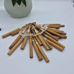 Lot de 22 Fuseaux à Dentelle Vintage en Bois - Fuseaux de 10cm Tournés Main pour Dentelle - Outils de Mercerie Anciens