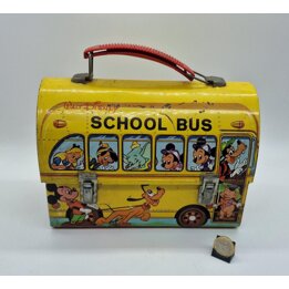 Металлический ланч-бокс Payva Школьный автобус Уолта Диснея. Винтаж 60-х, сделано в Испании. Коллекционный предмет.